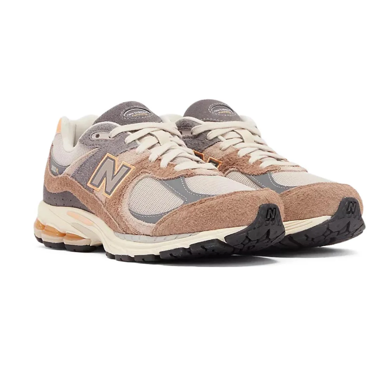 New Balance 2002R - Driftwood / Grey / Apricot
