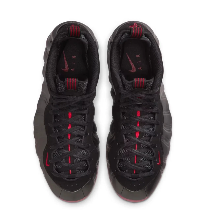 Nike Air Foamposite One - Black / Team Red