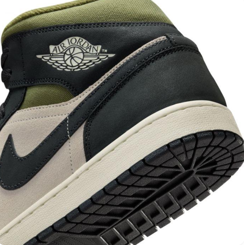 Air Jordan 1 Mid - Black / Sanddrift / Medium Olive
