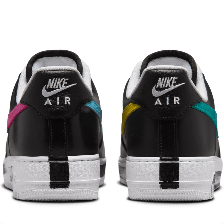 Nike Air Force 1 Low - Black / Pink Swoosh